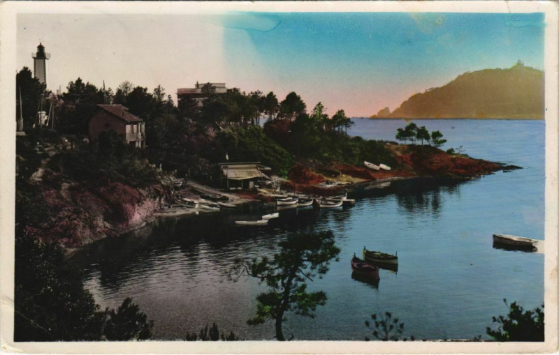 Carte postale ancienne Agay Les Baumettes