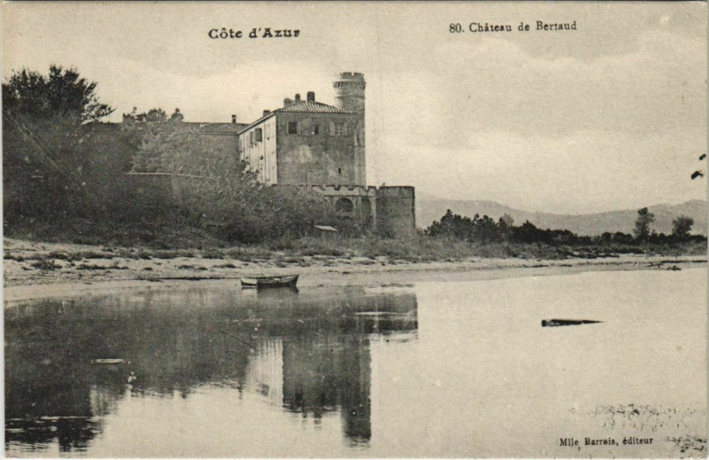 Carte postale ancienne Chateau de Bertaud