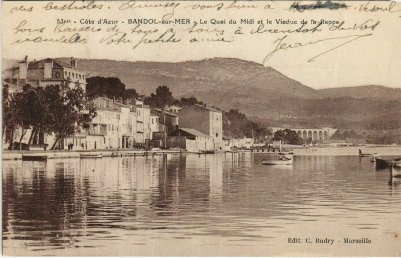 Carte postale ancienne Bandol Le Quai du Midi et le Viaduc de la Reppe France à Bandol