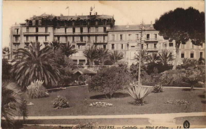 Carte postale ancienne Hyeres Costebelle ,Hotel d'Albion France à Hyères