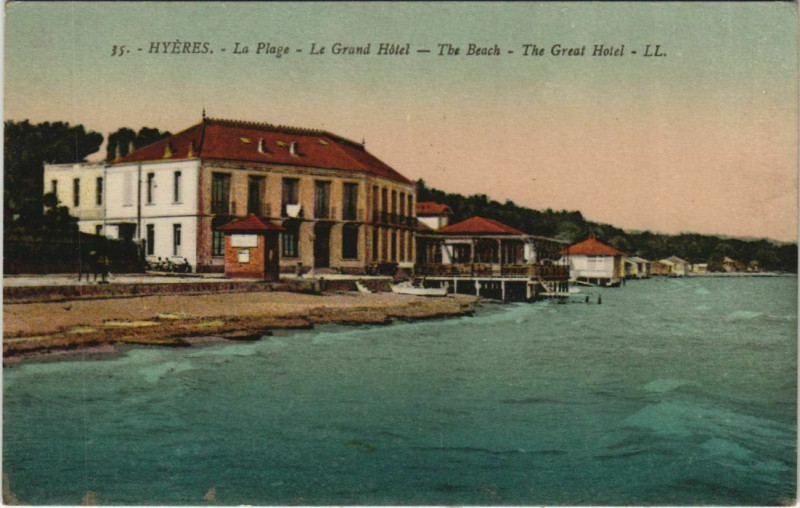 Carte postale ancienne Hyeres La Plage ,Grand Hotel France à Hyères