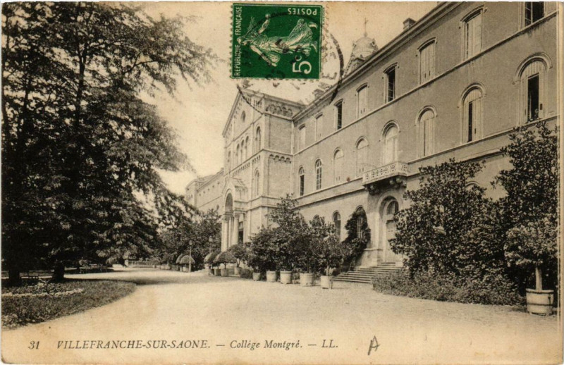 Carte postale ancienne Villefranche-sur-Saone College Montgre à Villefranche-sur-Saône