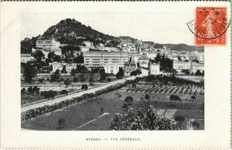 Carte postale ancienne Hyeres vue generale France à Hyères
