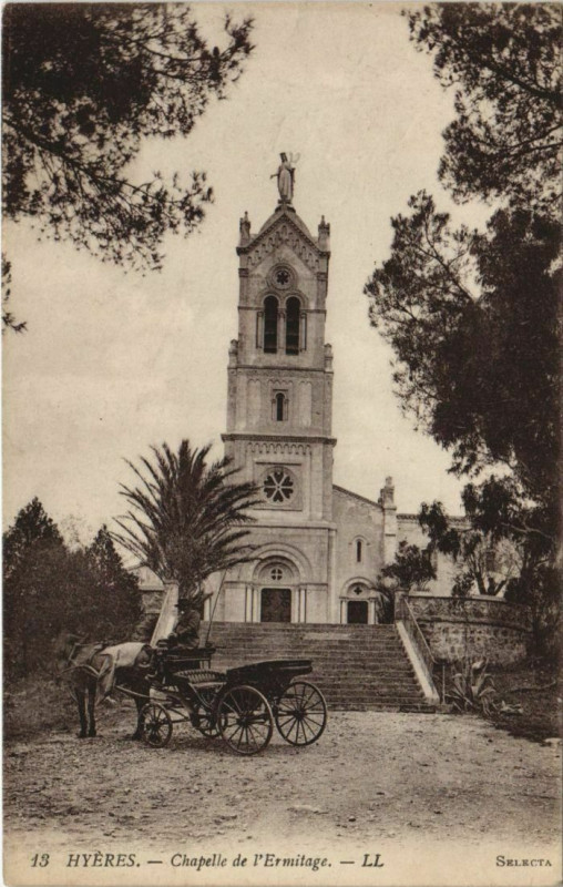 Carte postale ancienne Hyeres Chapelle de l'Ermitage France à Hyères