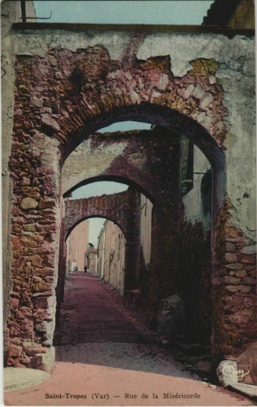 Carte postale ancienne Saint Tropez Rue de la Misericorde France à Saint-Tropez