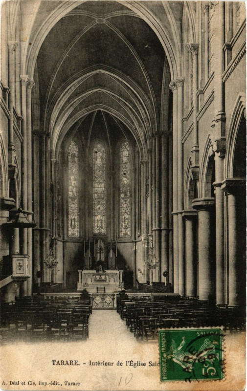 Carte postale ancienne Tarare - Intérieur de Eglise Saint-André à Tarare