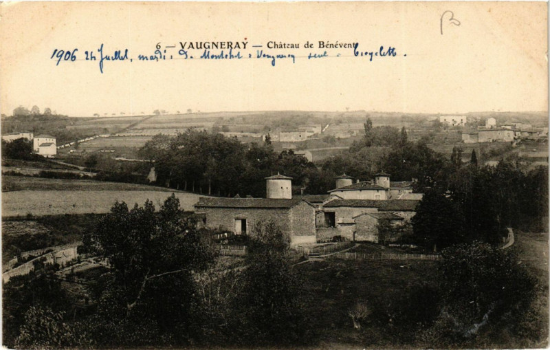 Carte postale ancienne Vaugneray - Chateau du Benevent à Vaugneray