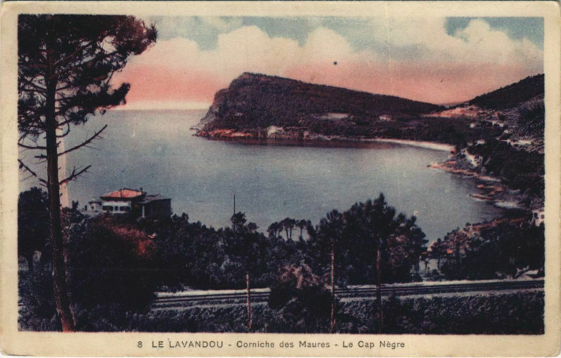 Carte postale ancienne Le Lavandou Corniche des Maures ,Le Cap Negre France au Lavandou
