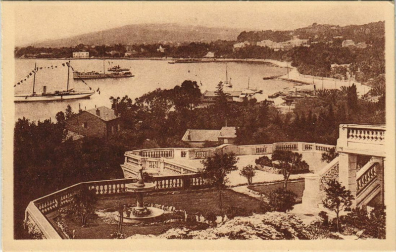 Carte postale ancienne Tamaris panorama et Manteau France