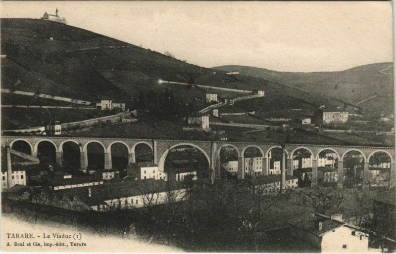 Carte postale ancienne Tarare Le Viaduc à Tarare
