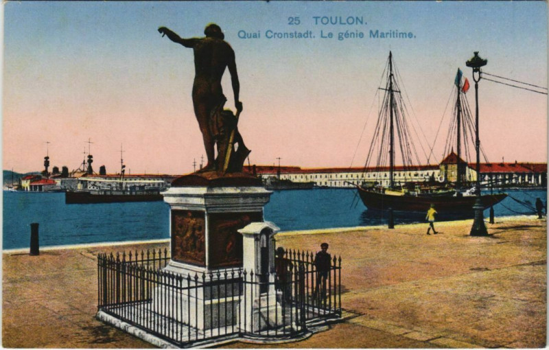 Carte postale ancienne Toulon Quai de Cronstadt ,Le Genie Maritime France à Toulon