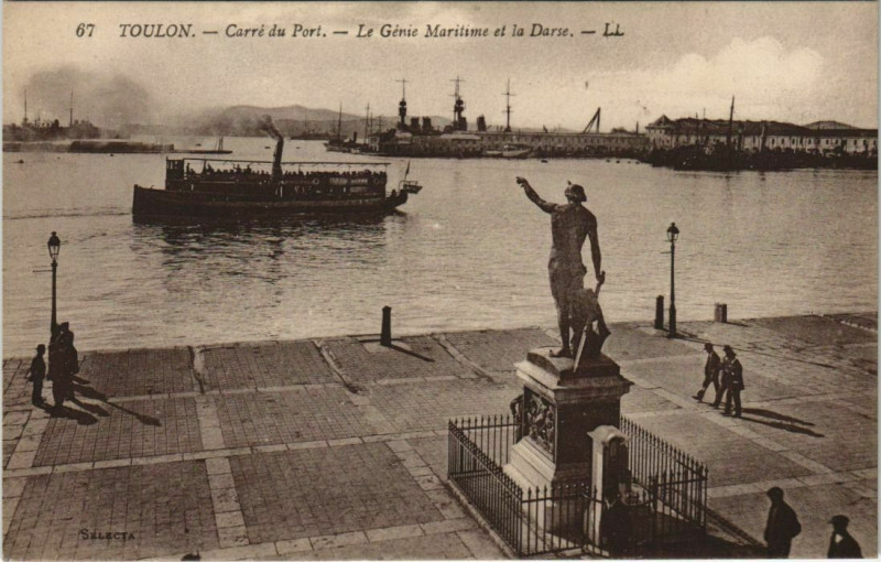 Carte postale ancienne Toulon Carre du Port ,Le Genie Maritime France à Toulon
