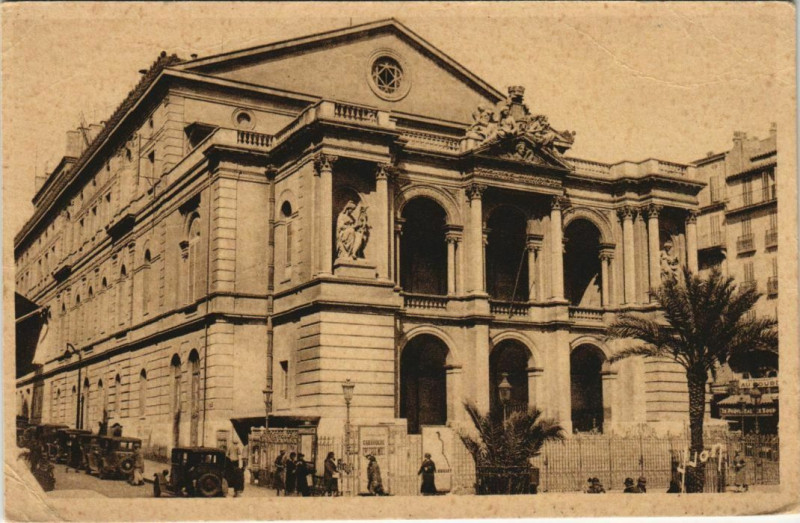 Carte postale ancienne Toulon Le Theatre Municipal France à Toulon