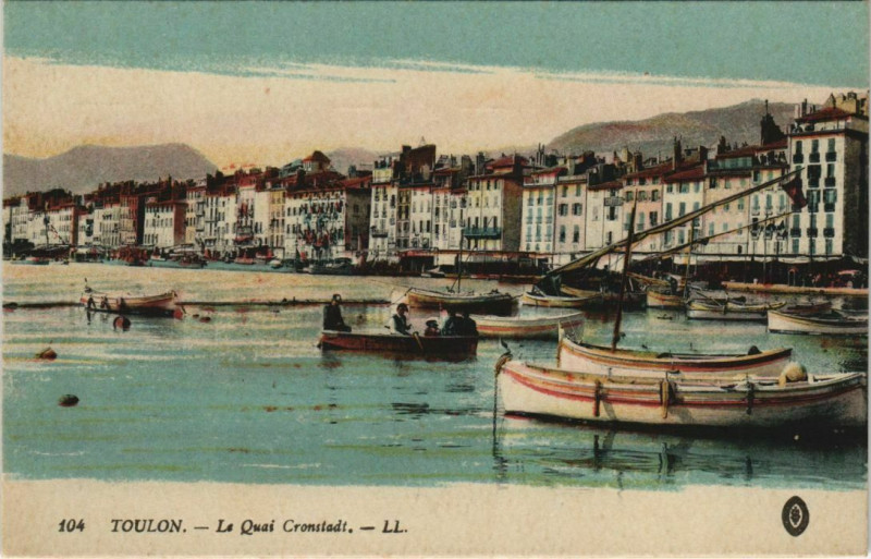 Carte postale ancienne Toulon Le Quai Cronstadt France à Toulon