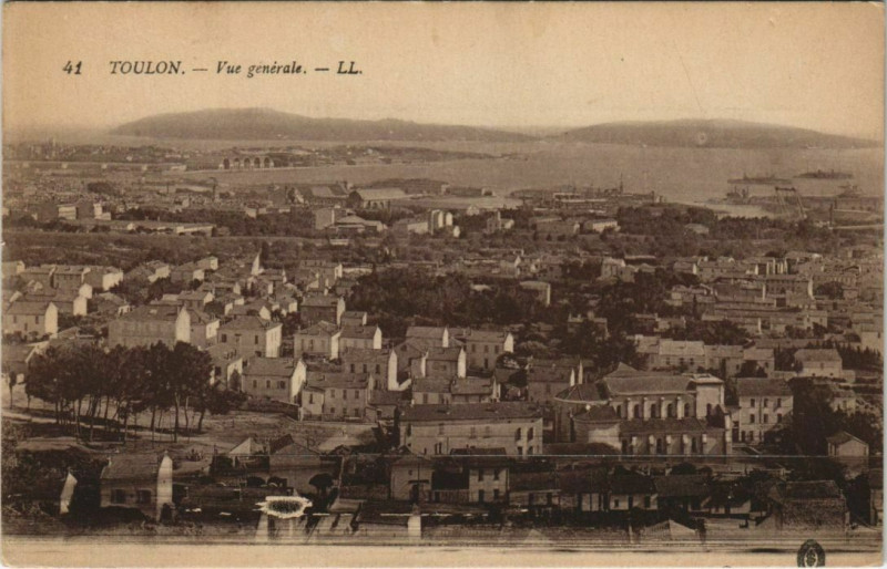 Carte postale ancienne Toulon vue generale France à Toulon