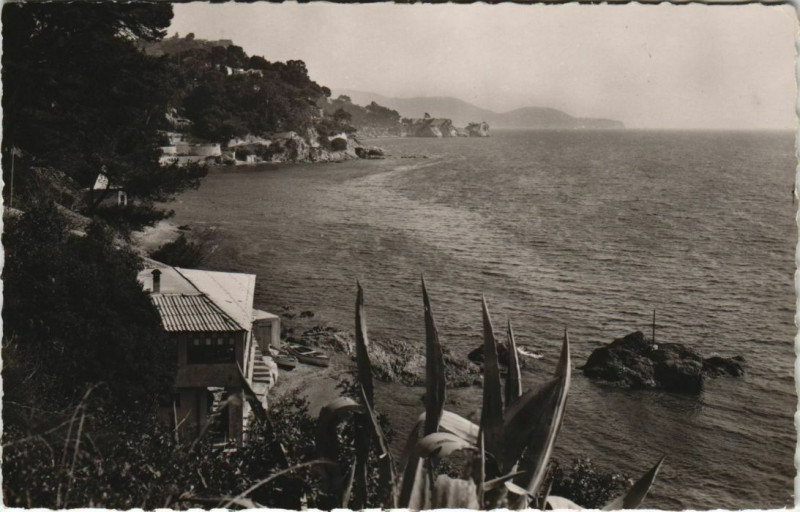 Carte postale ancienne Toulon Les Flots Bleus France à Toulon