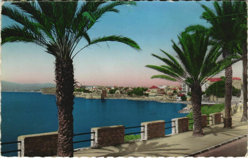 Carte postale ancienne Toulon Le Mourillon France à Toulon