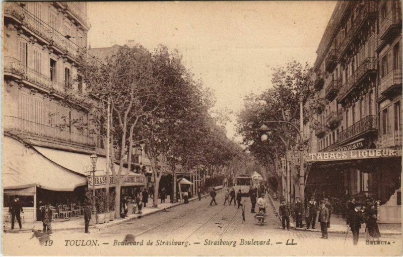 Carte postale ancienne Toulon Boulevard de Strasbourg France à Toulon