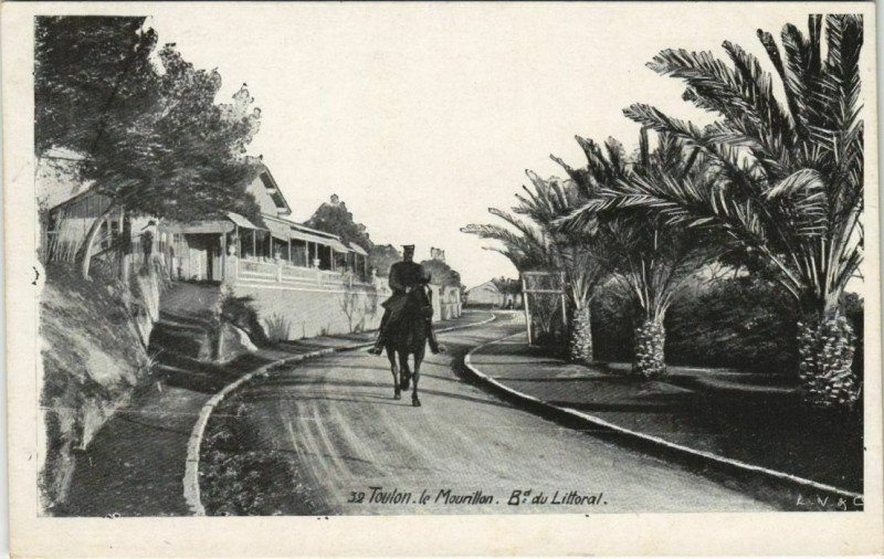 Carte postale ancienne Toulon Le Mourillon ,Boulevard du Littoral France à Toulon