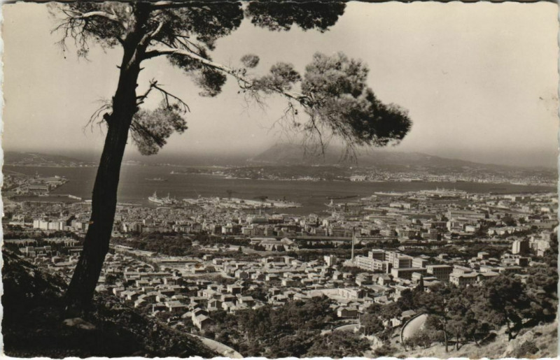 Carte postale ancienne Toulon vue generale France à Toulon