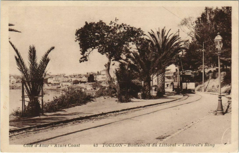 Carte postale ancienne Toulon Boulevard du Littoral France à Toulon