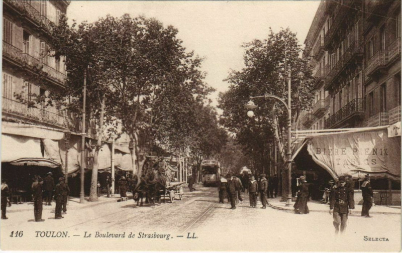 Carte postale ancienne Toulon Boulevard de Strasbourg France à Toulon