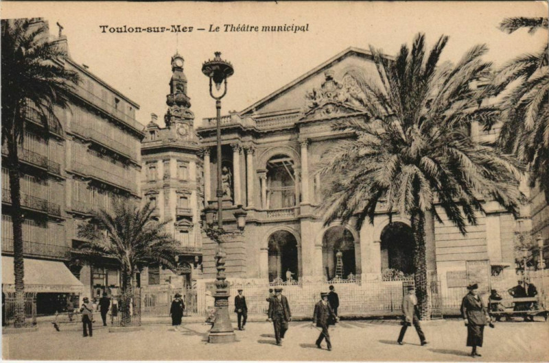 Carte postale ancienne Toulon Le Theatre Municipal France à Toulon
