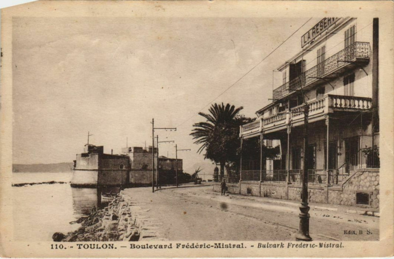 Carte postale ancienne Toulon Boulevard Frederic Mistral France à Toulon