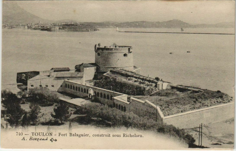 Carte postale ancienne Toulon Fort Balaguier France à Toulon