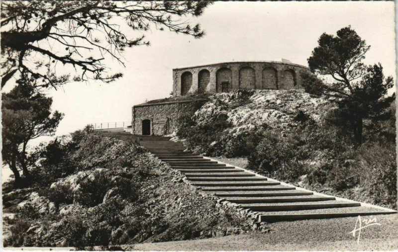 Carte postale ancienne Toulon Tour Beaumont France à Toulon