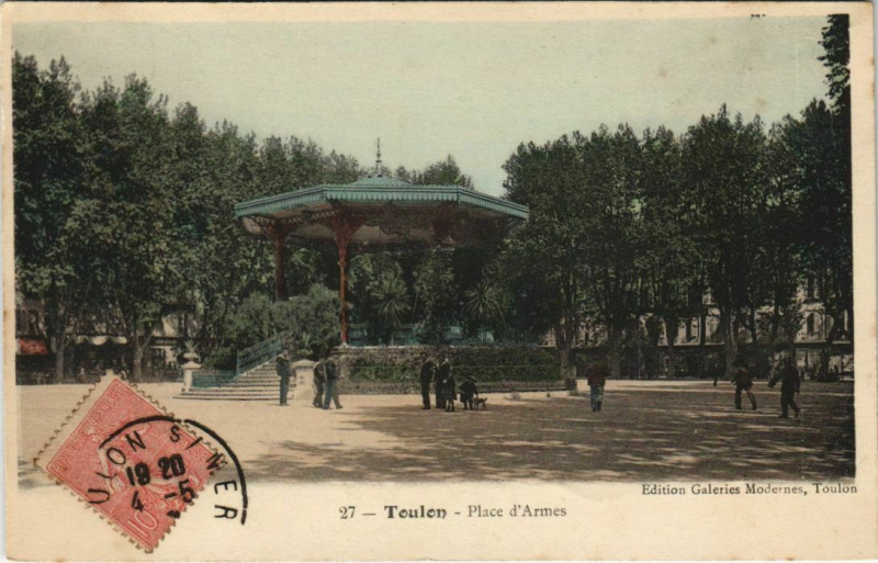 Carte postale ancienne Toulon Place d'Armes France à Toulon