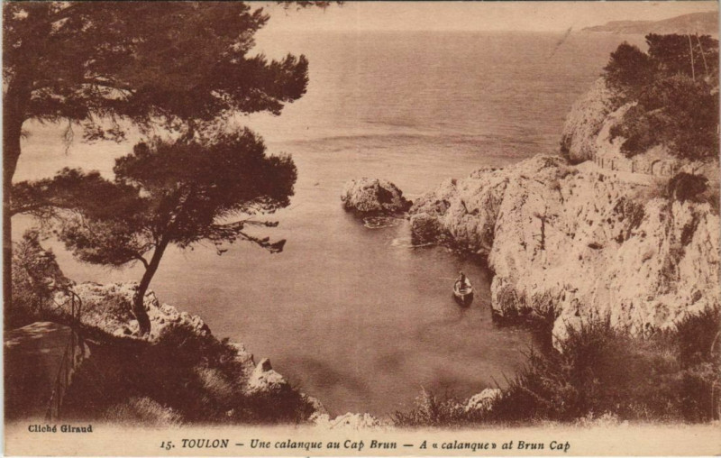 Carte postale ancienne Toulon Un calanque au Cap Brun France à Toulon