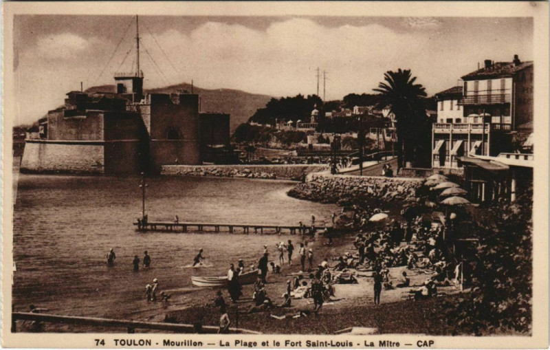 Carte postale ancienne Toulon Mourillon ,Plage et le Fort Saint-Louis France à Toulon