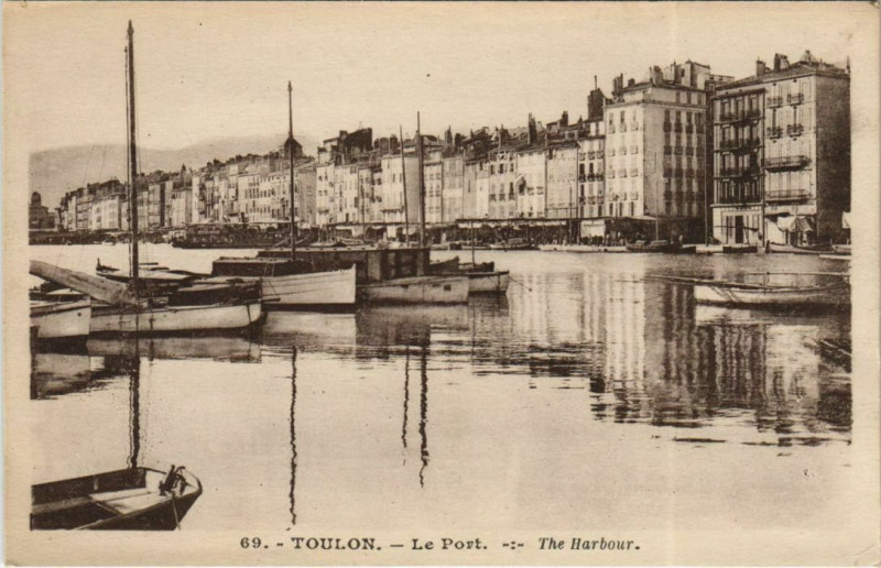 Carte postale ancienne Toulon Le Port France à Toulon