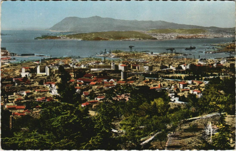 Carte postale ancienne Toulon vue generale ,La Rade France à Toulon