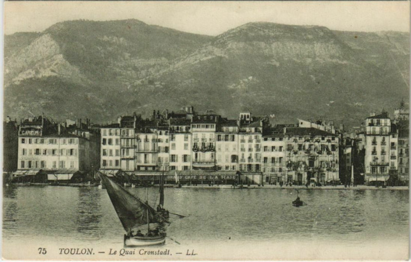 Carte postale ancienne Toulon Le Quai Cronstadt France à Toulon