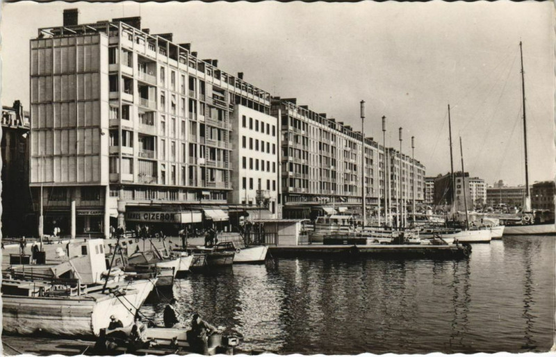 Carte postale ancienne Toulon Quai Stalingrad France à Toulon