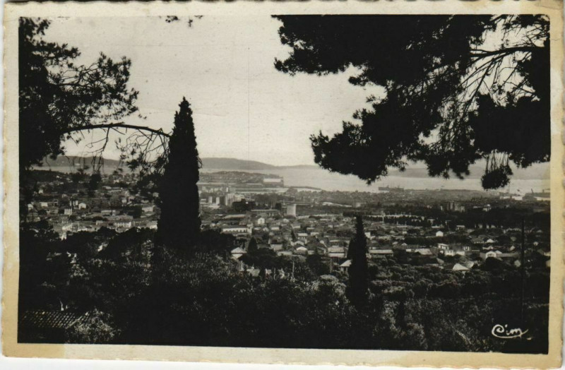 Carte postale ancienne Toulon vue sur la nouvelle Corniche France à Toulon