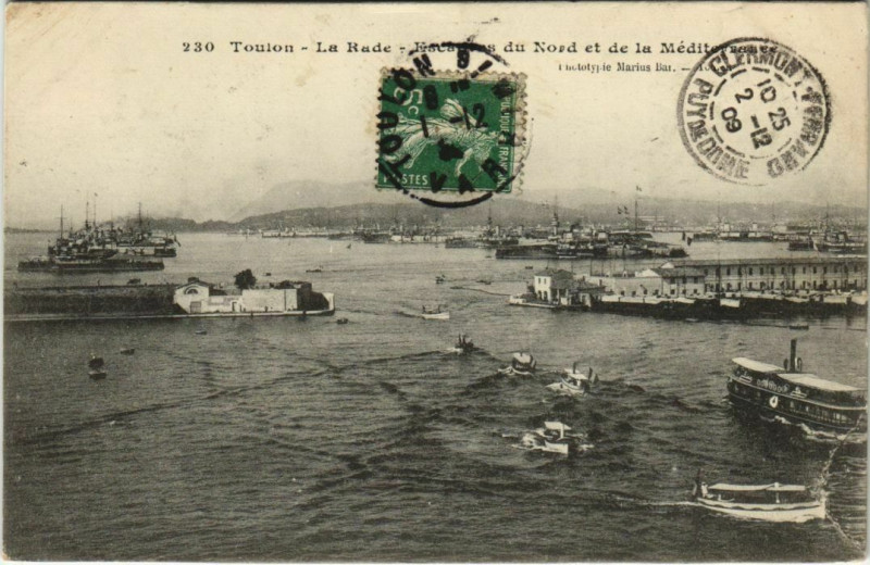 Carte postale ancienne Toulon La Rade France à Toulon