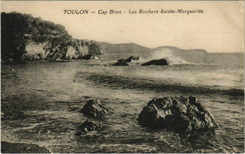 Carte postale ancienne Toulon Cap Brun ,Les Rochers Sainte-Marguerite France à Toulon