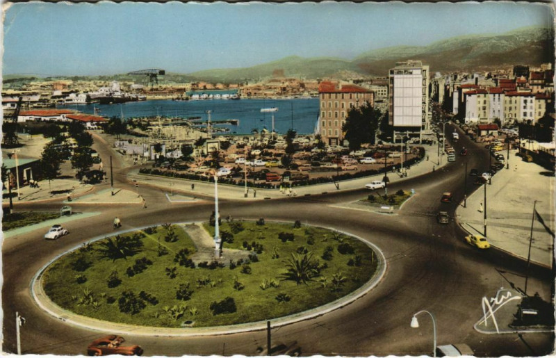 Carte postale ancienne Toulon Rond Point Napoleon France à Toulon