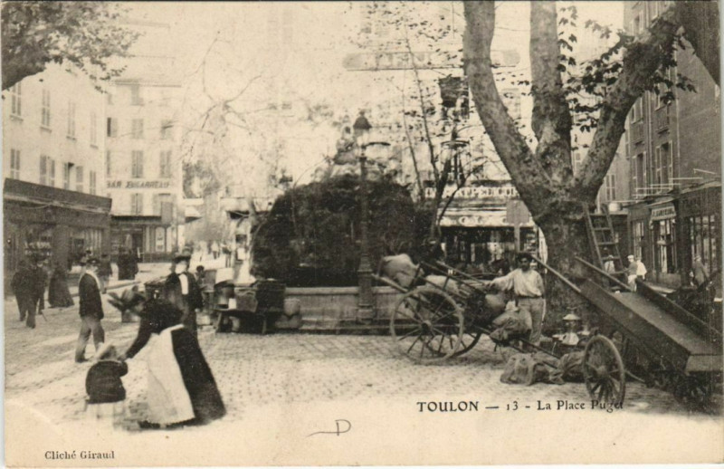 Carte postale ancienne Toulon Place Puget France à Toulon