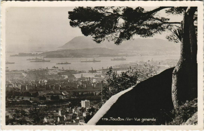 Carte postale ancienne Toulon vue generale France à Toulon