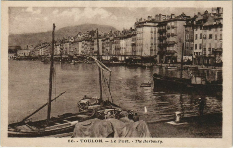 Carte postale ancienne Toulon Le Port France à Toulon