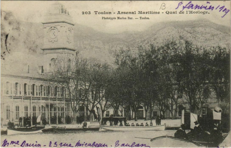 Carte postale ancienne Toulon Arsenal Maritime ,Quai de l'Horloge France à Toulon