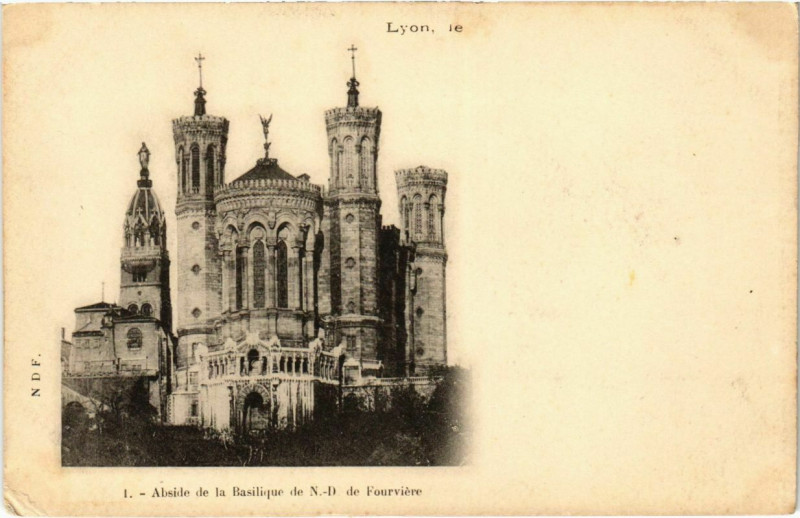 Carte postale ancienne Lyon- Abside de la Basilique de N.-D. De Fourviere France à Lyon