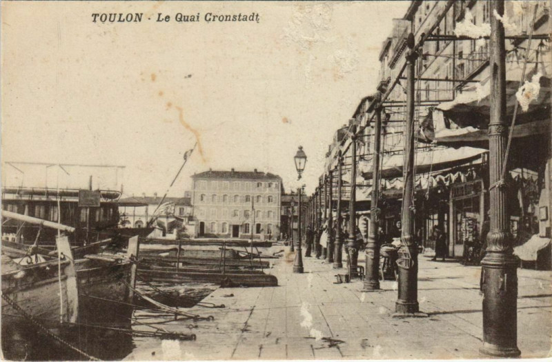 Carte postale ancienne Toulon Le Quai Cronstadt France à Toulon