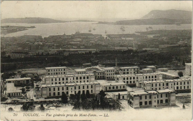 Carte postale ancienne Toulon vue generale France à Toulon
