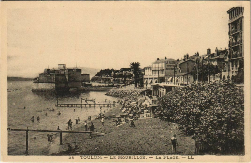 Carte postale ancienne Toulon Le Mourillon ,La Plage France à Toulon