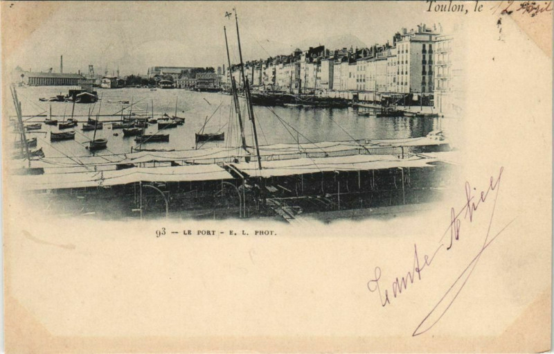 Carte postale ancienne Toulon Le Port France à Toulon
